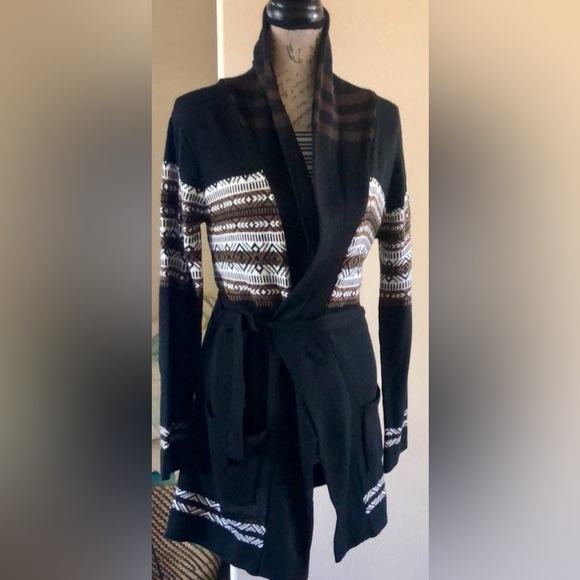 Cardigan sweater - Picture 9 of 11